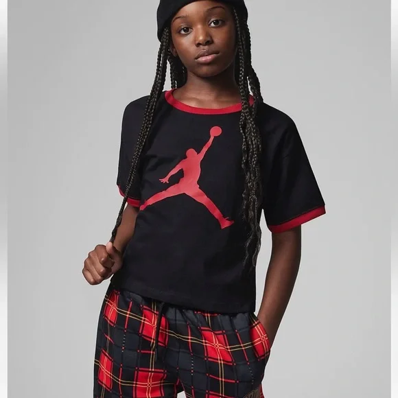 NWT Jordan Girls' Essentials Ringer T-Shirt black - Picture 2 of 13